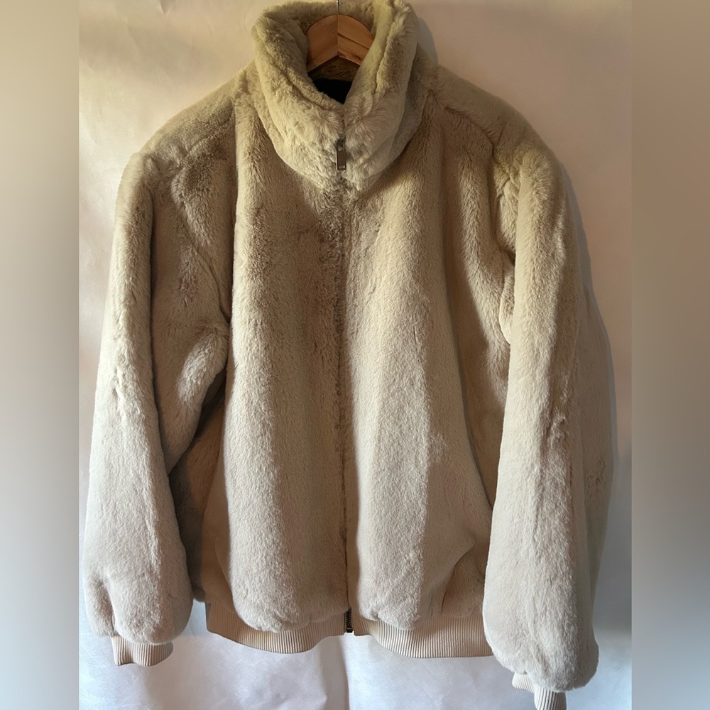 Zara Men’s Cream Teddy Jacket